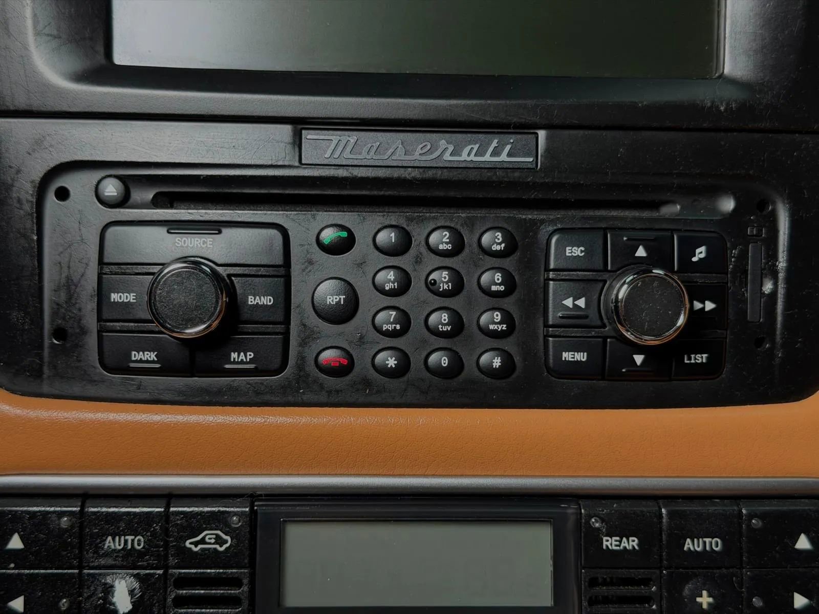 Used 2016 Maserati GranTurismo MC Centennial image 29