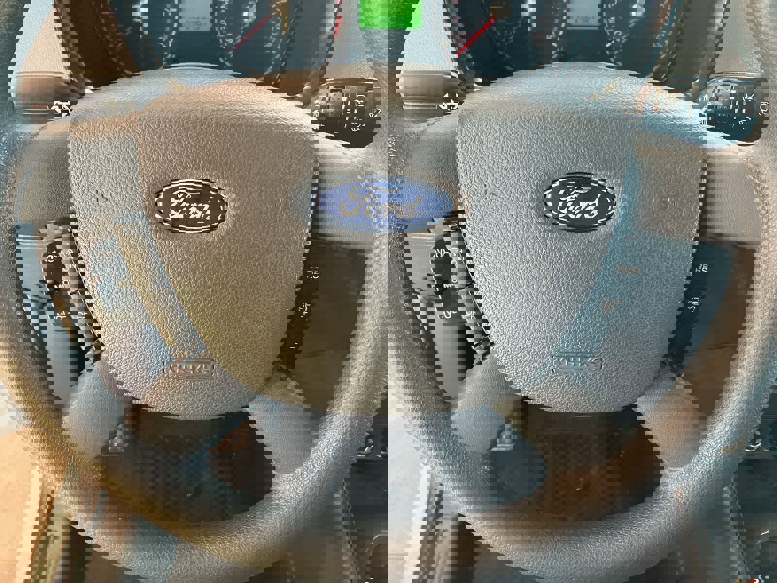 Used 2013 Ford Transit Connect XLT image 14