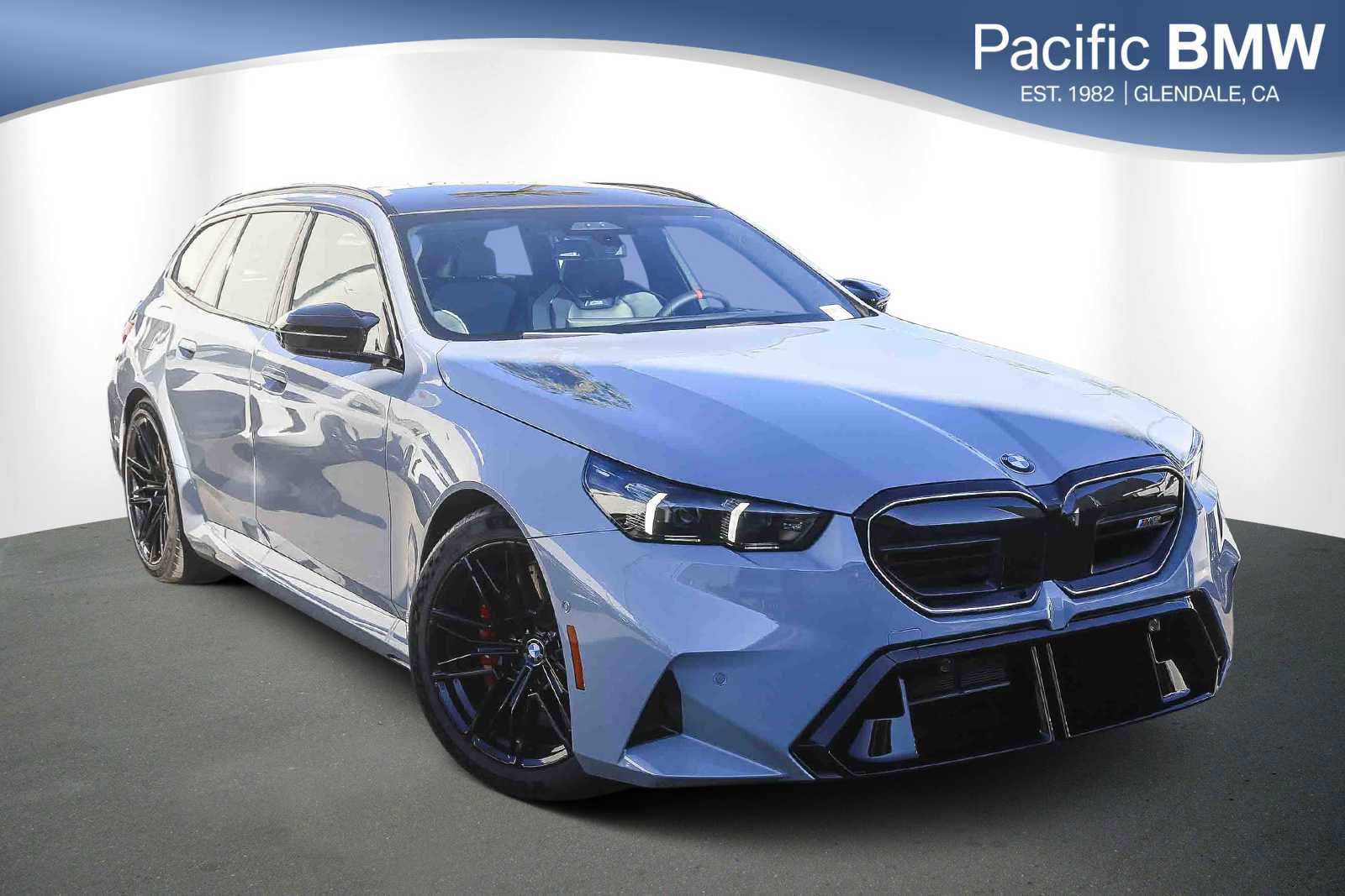 New 2026 BMW M5 Touring image 1