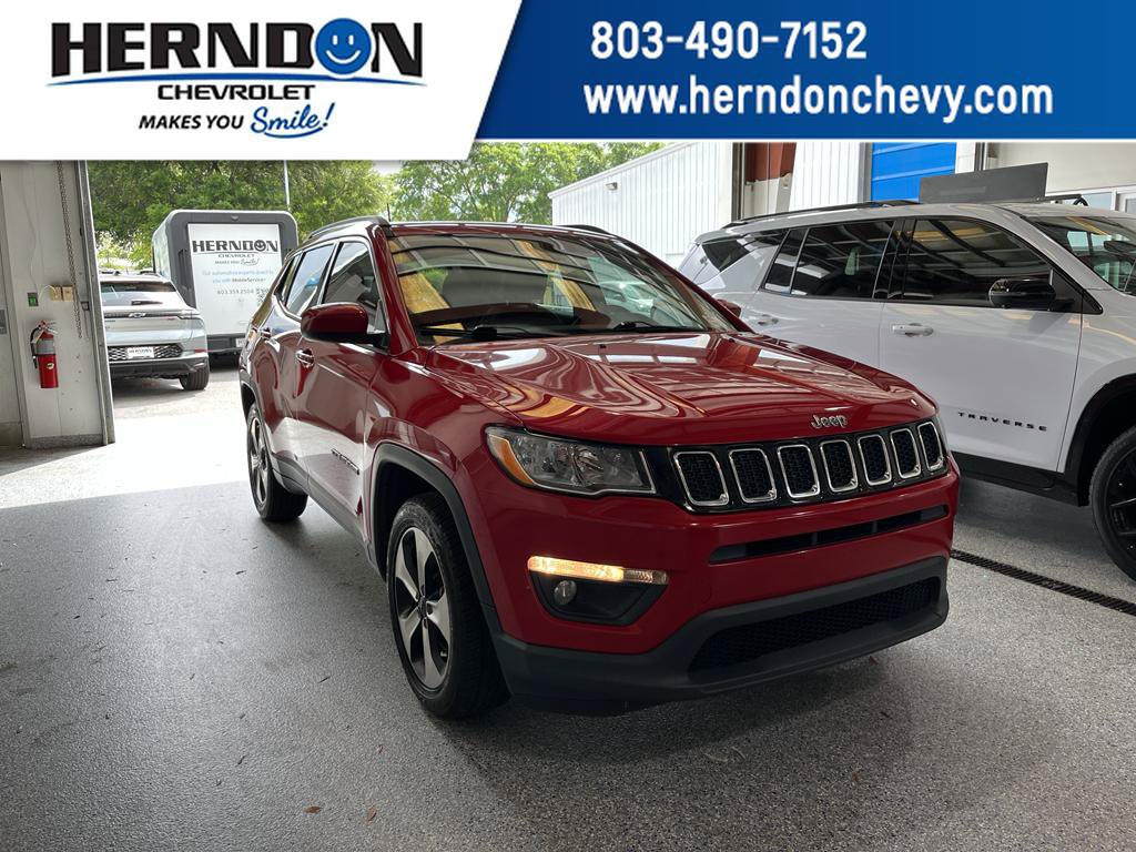 Used 2018 Jeep Compass Latitude w/ Popular Equipment Group FWD image 1