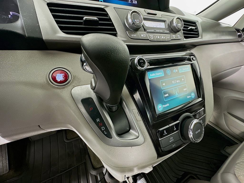 Used 2017 Honda Odyssey SE image 33