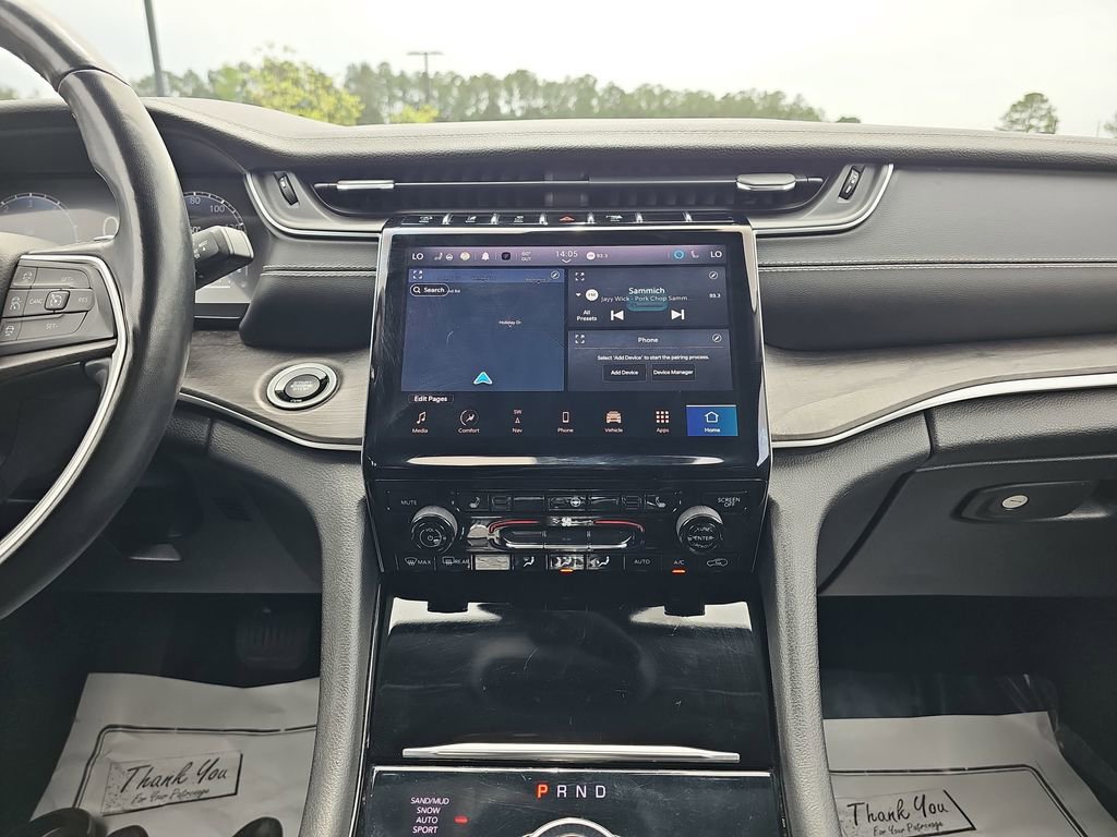 Used 2021 Jeep Grand Cherokee L Limited image 25