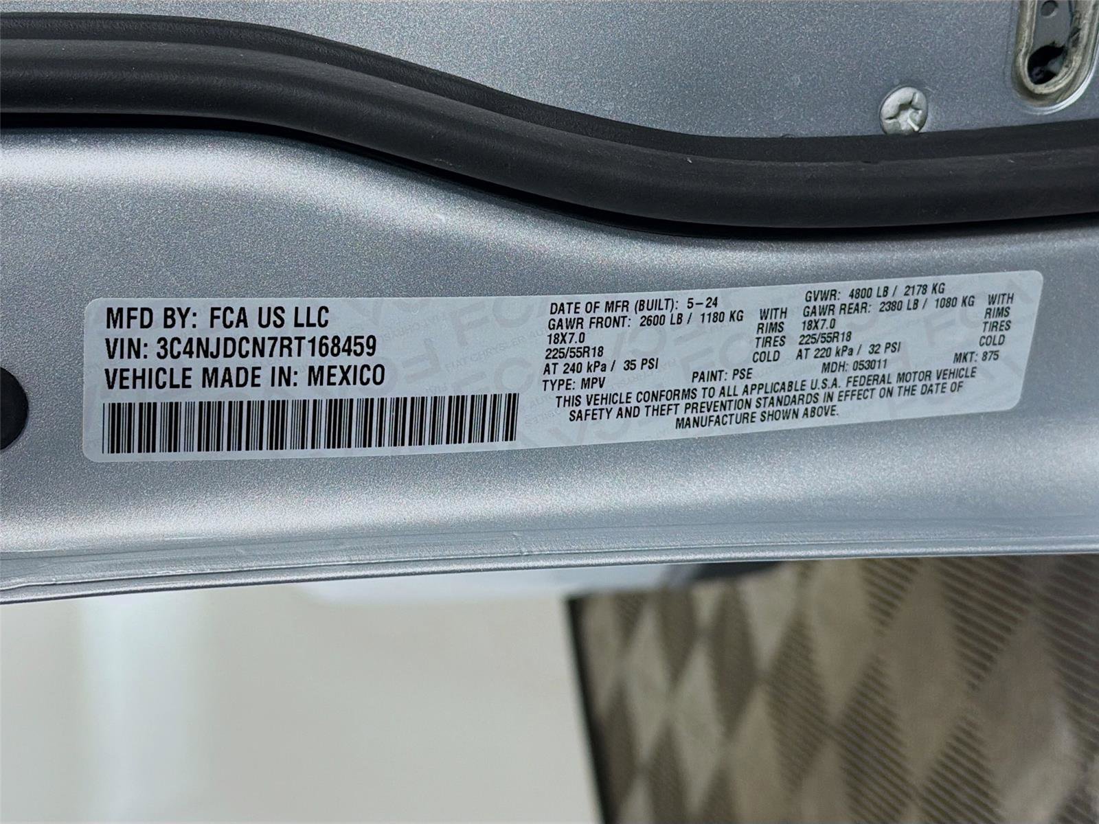 Used 2024 Jeep Compass Limited image 30