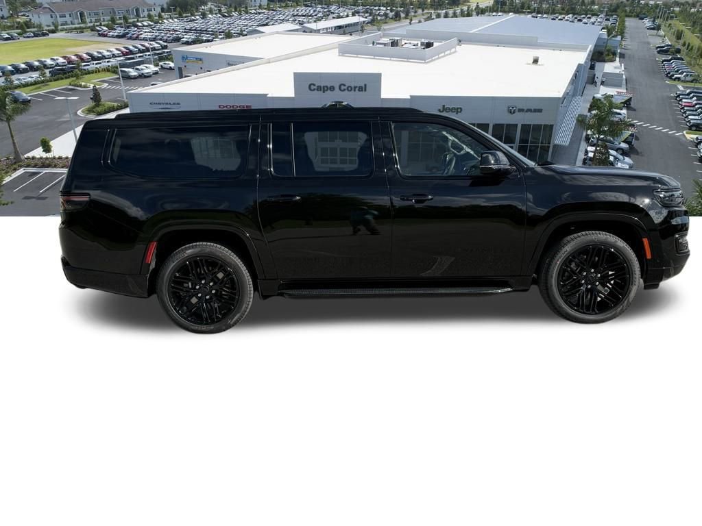 New 2025 Jeep Wagoneer L Series II w/ Premium Group I image 3