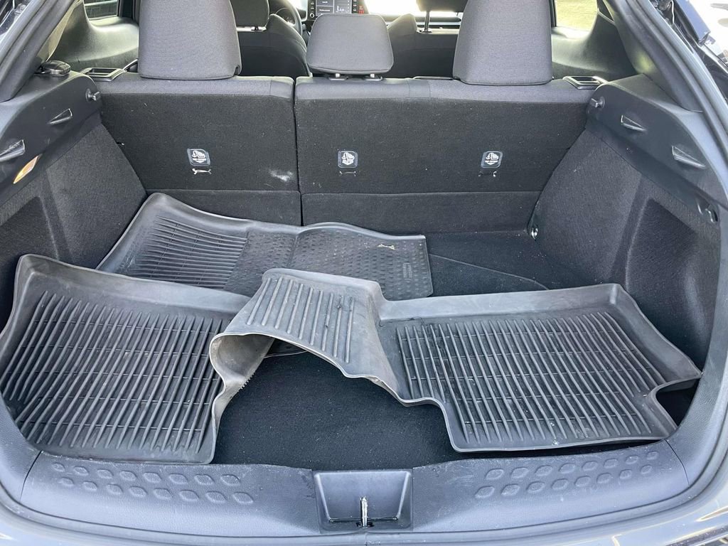 Used 2021 Toyota C-HR LE image 45