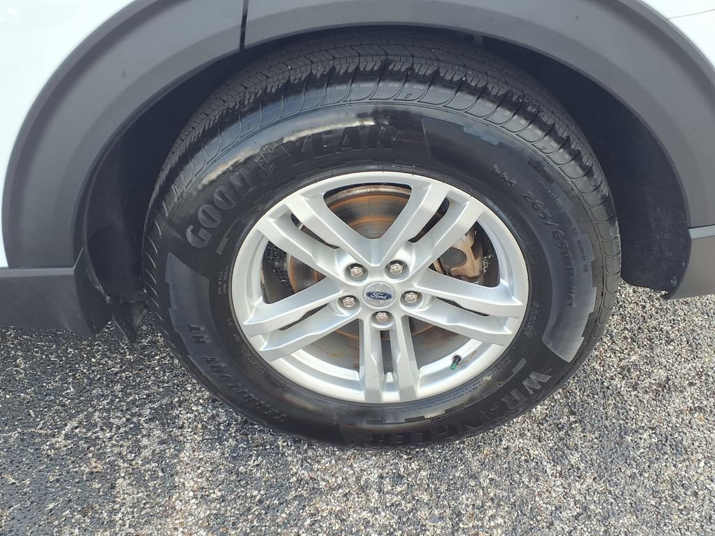 Used 2021 Ford Explorer XLT RWD image 20