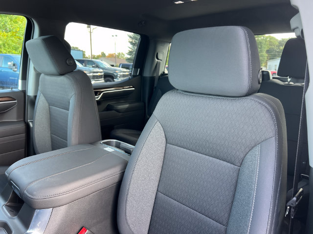 New 2026 Chevrolet Silverado 1500 RST w/ LPO, Dark Essentials Package AWD/4WD image 11