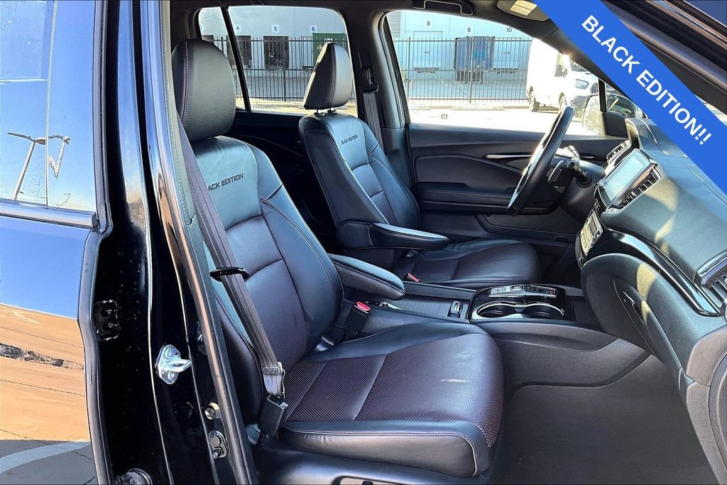 Used 2023 Honda Ridgeline Black Edition image 10