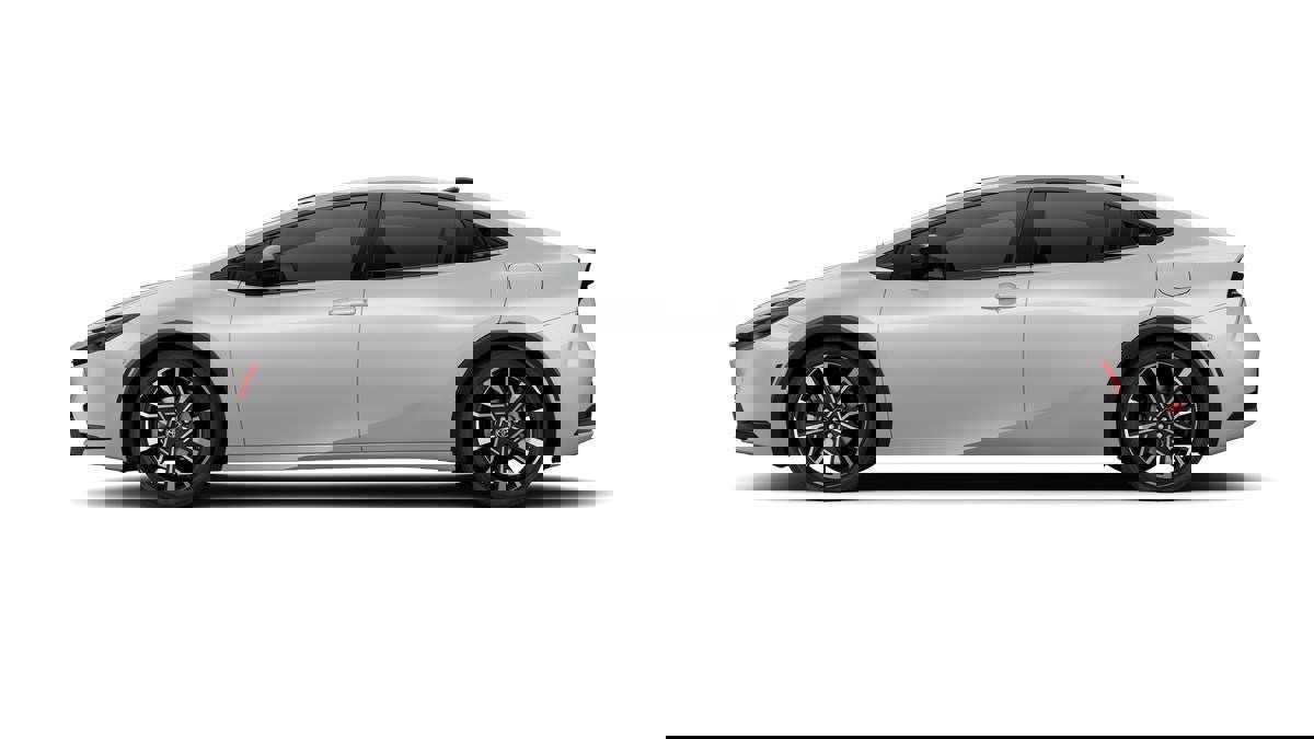 New 2026 Toyota Prius Plug-In Hybrid image 4