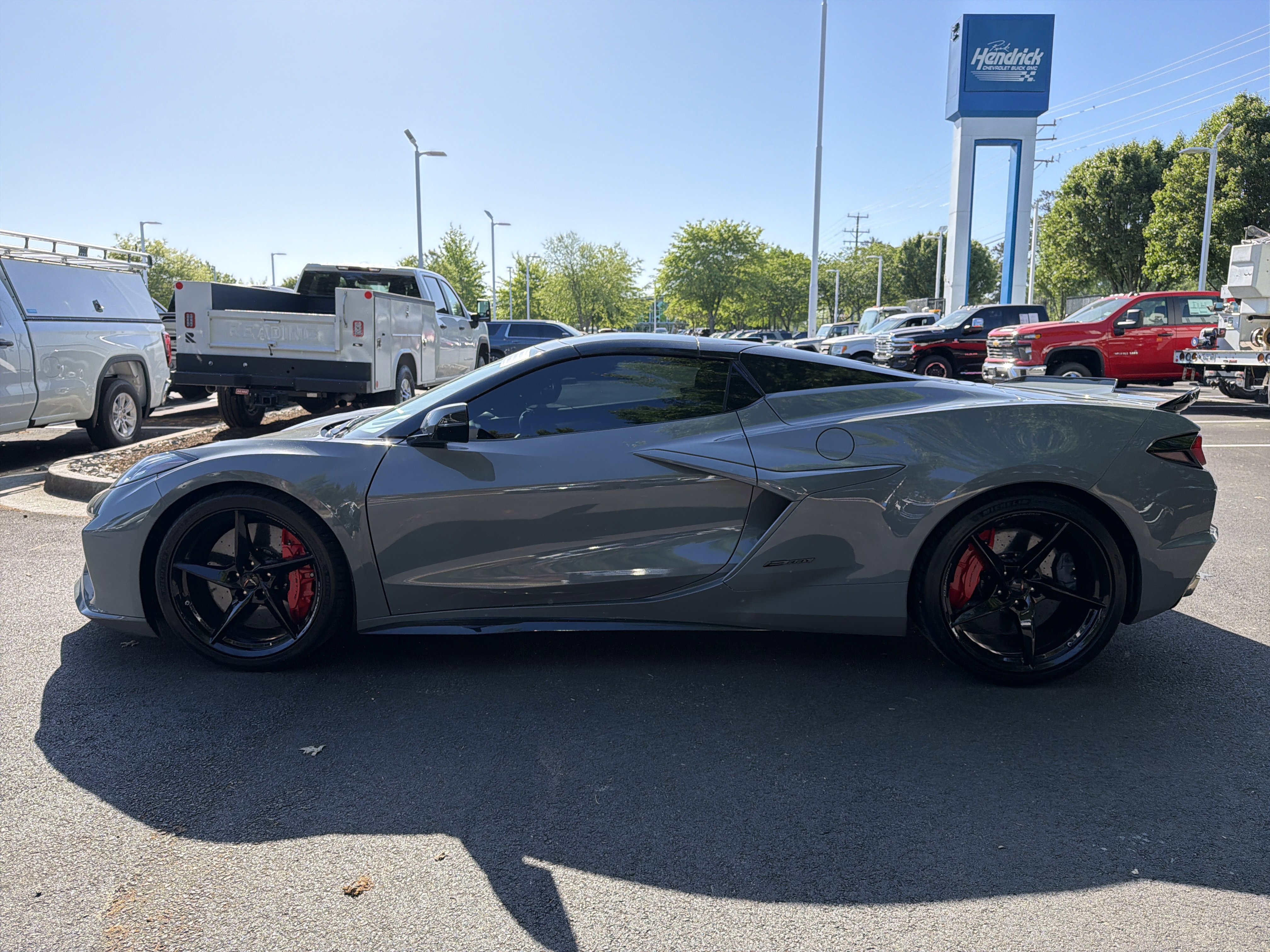 Used 2025 Chevrolet Corvette E-Ray w/ ZER Performance Package AWD/4WD image 7