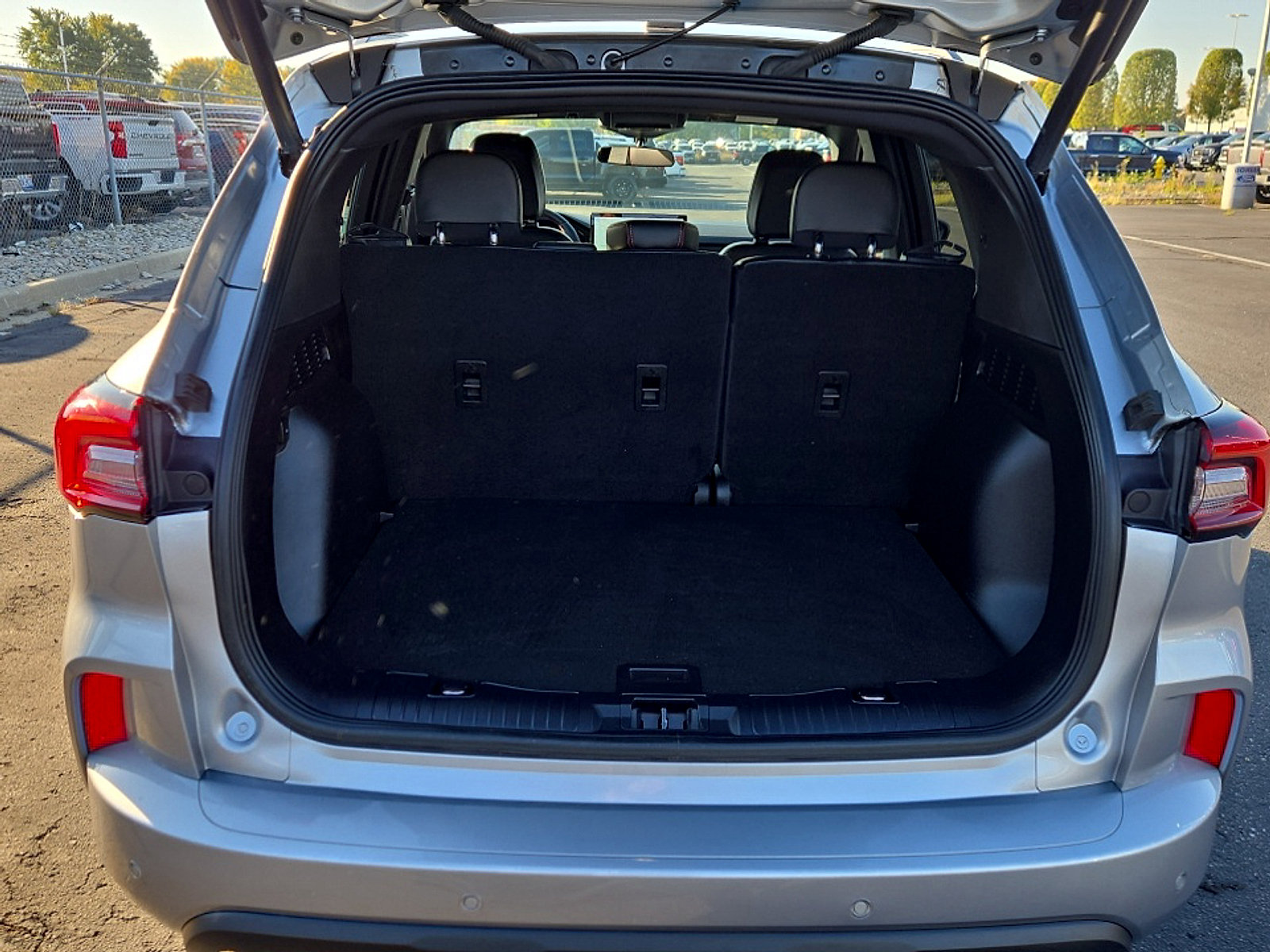 Certified 2023 Ford Escape ST-Line w/ Tech Pack #1 AWD/4WD image 23