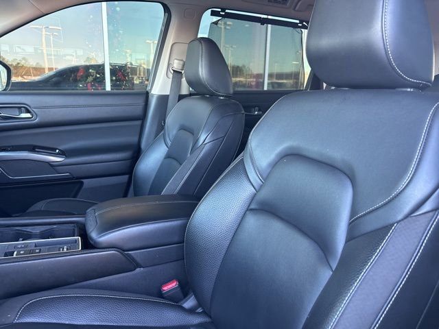 Used 2022 Nissan Pathfinder SL image 9