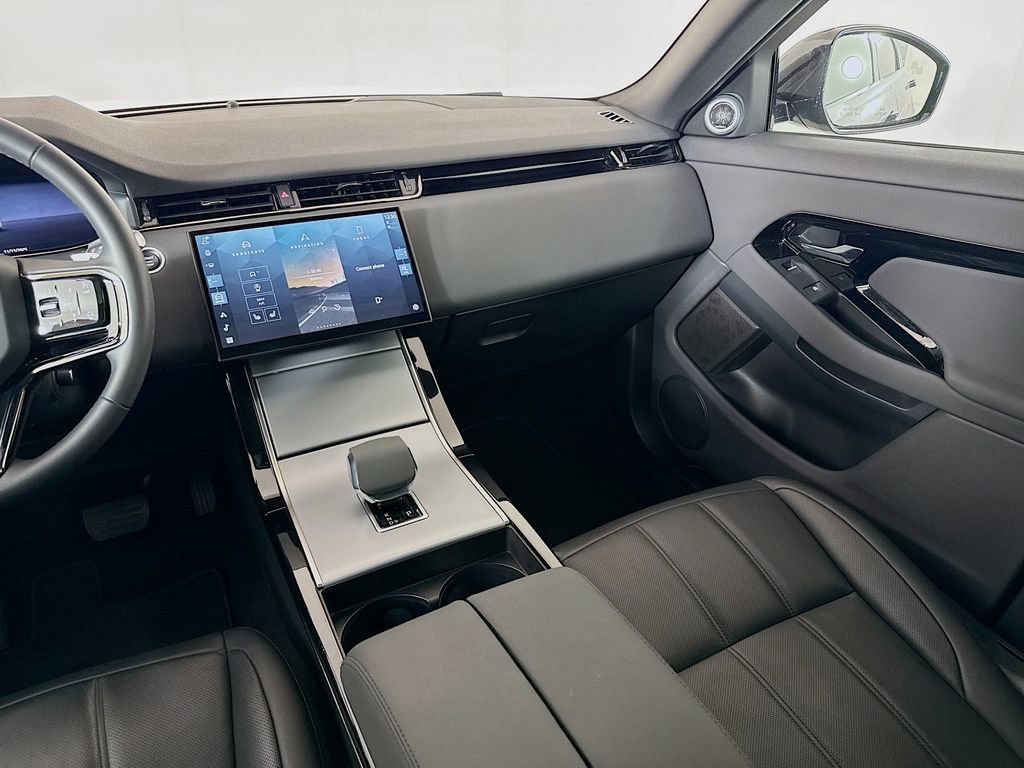 Used 2024 Land Rover Range Rover Evoque S image 25