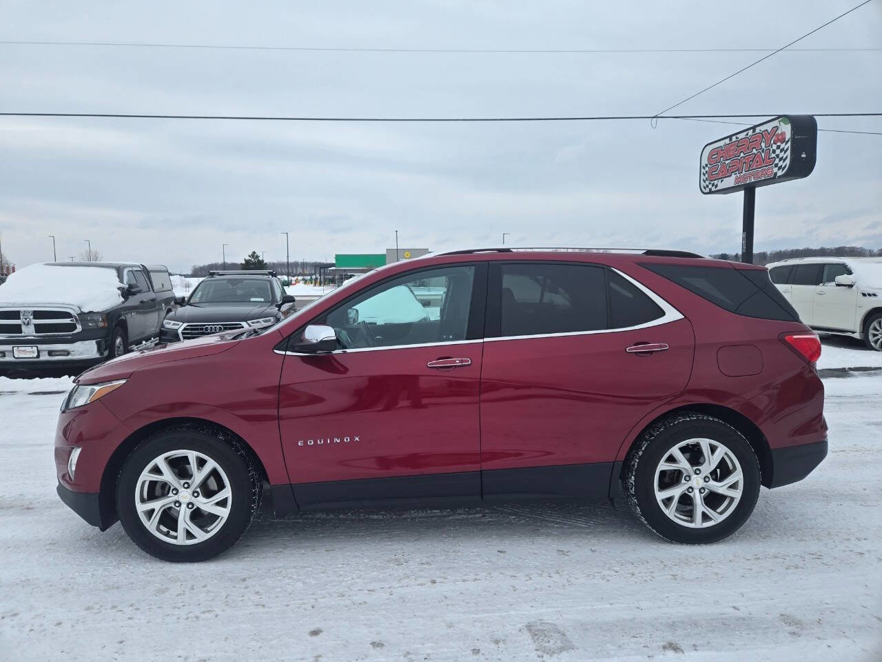 Used 2020 Chevrolet Equinox Premier image 4