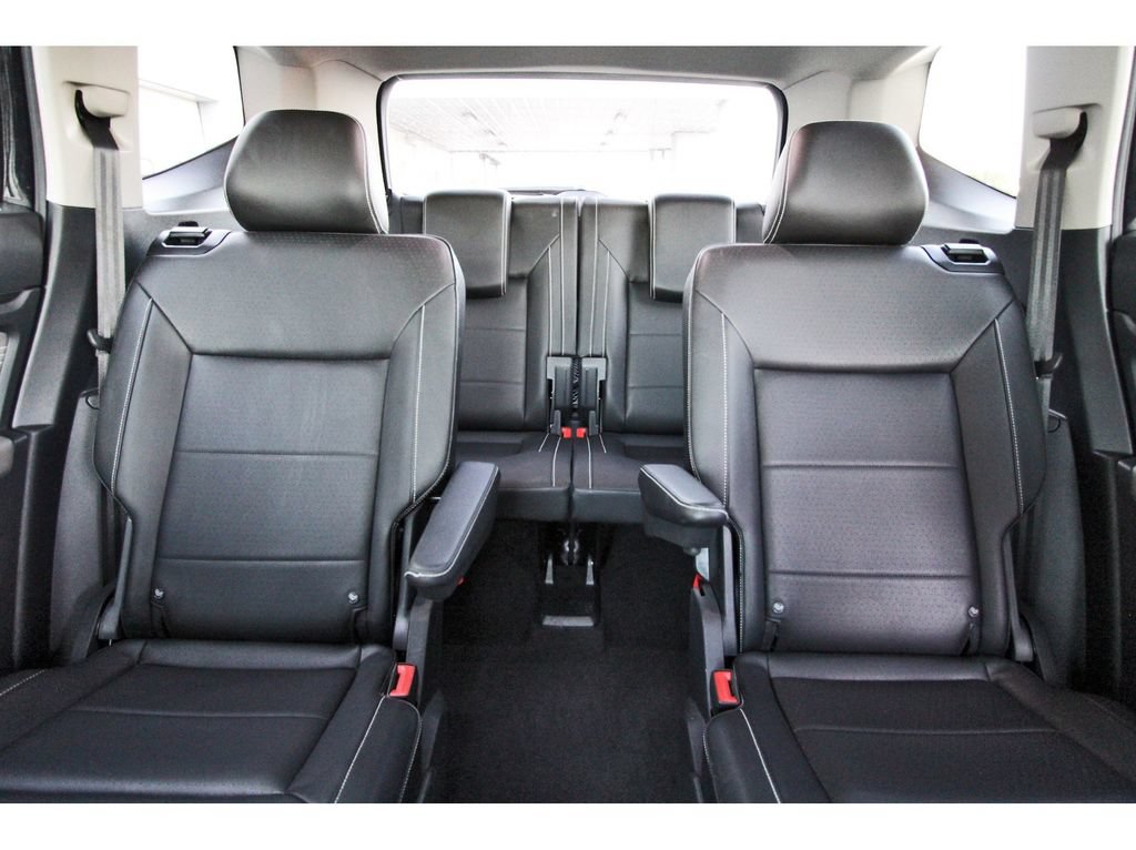 Used 2023 Volkswagen Atlas SEL R-Line AWD/4WD image 15
