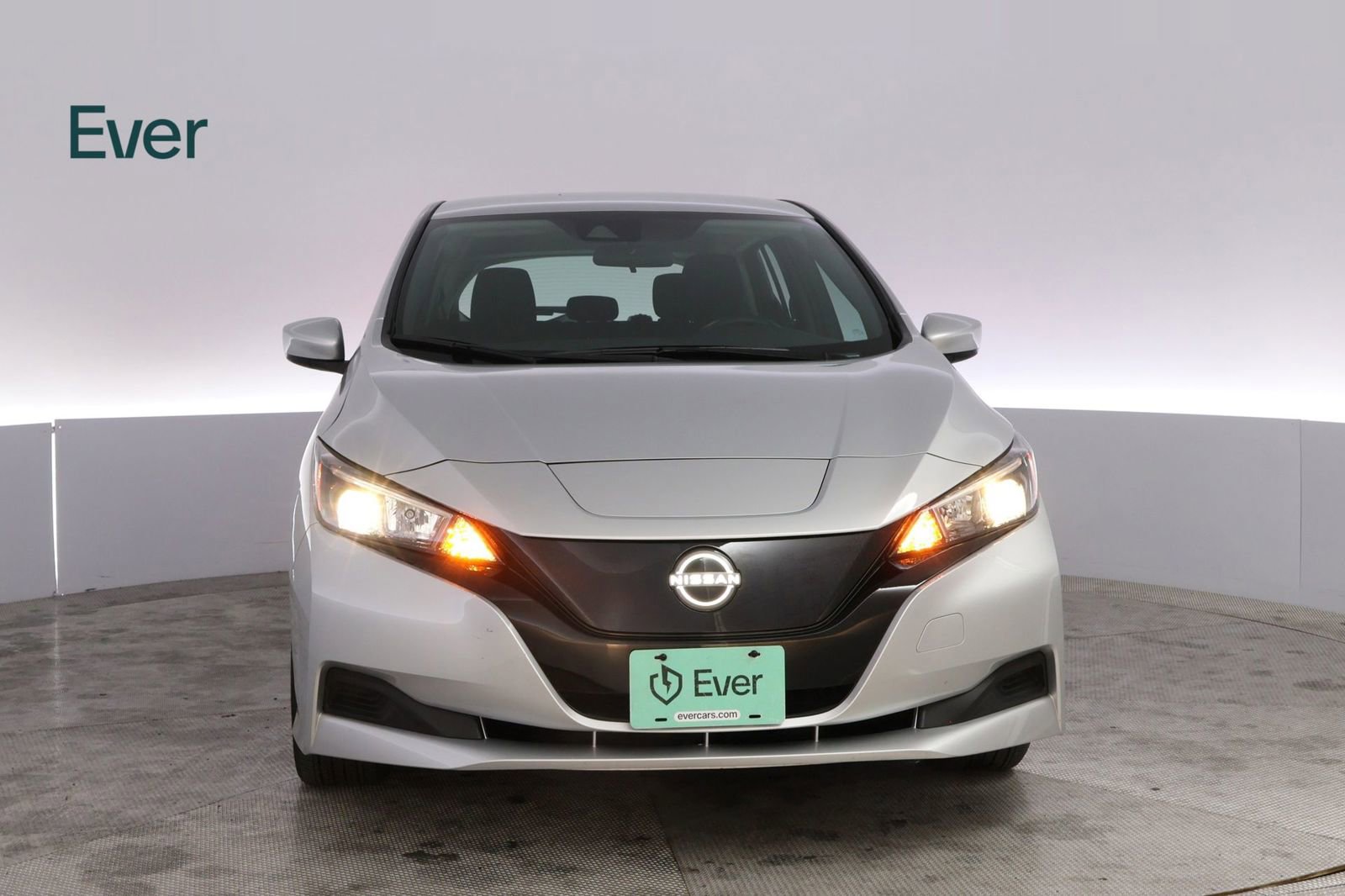 Used 2025 Nissan Leaf S FWD image 12
