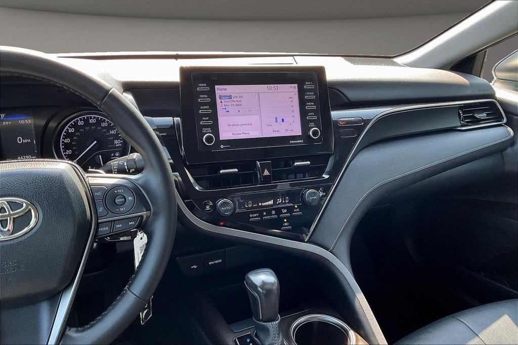 Used 2023 Toyota Camry SE FWD image 13