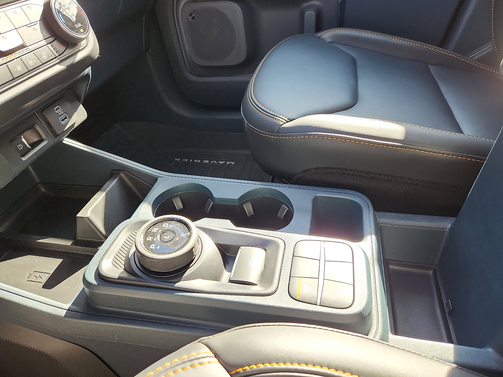 Used 2024 Ford Maverick Tremor w/ Tremor Off-Road Package image 20