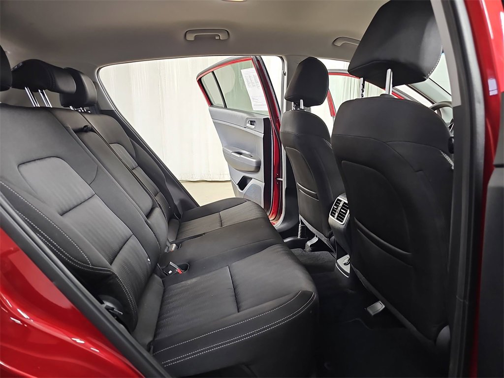 Used 2021 Kia Sportage LX image 14