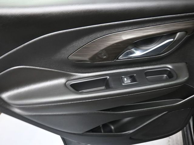 Used 2023 GMC Terrain SLE w/ Driver Convenience Package image 19