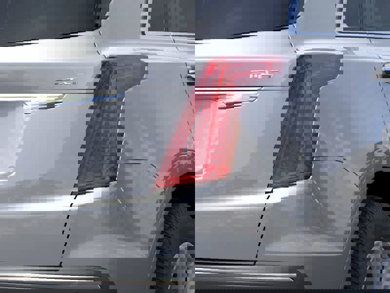New 2025 Cadillac XT5 Premium Luxury image 11