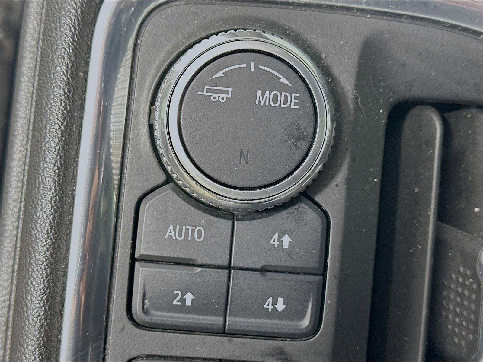 Used 2022 GMC Sierra 3500 SLT w/ SLT Premium Package image 23