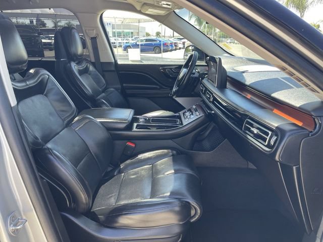 Used 2023 Lincoln Aviator Reserve w/ Equipment Group 201A AWD/4WD image 29