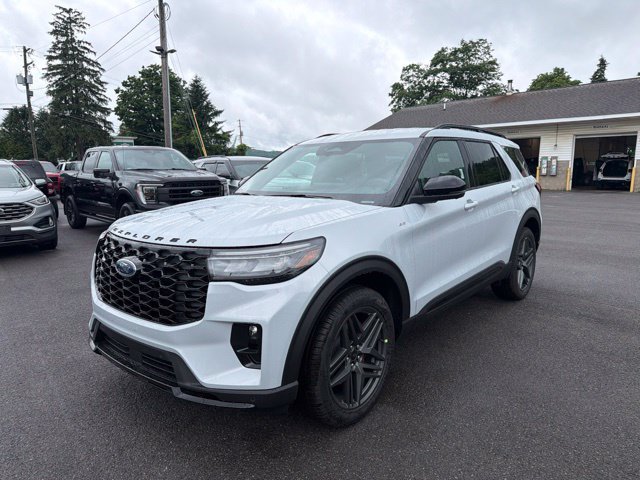 Used 2026 Ford Explorer ST-Line w/ ST-Line Street Pack