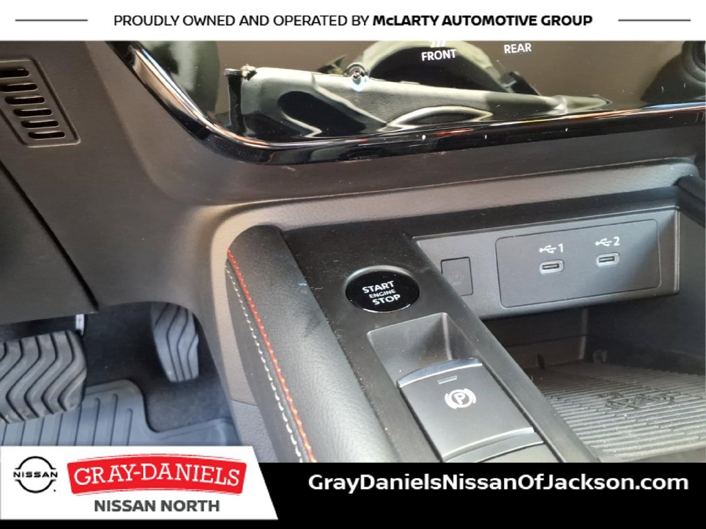 New 2026 Nissan Kicks SR AWD/4WD image 15