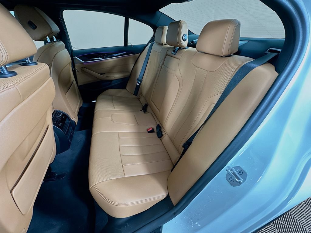 Certified 2023 BMW 530i w/ Convenience Package RWD image 25