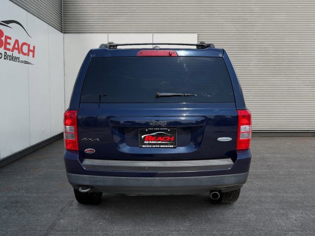 Used 2014 Jeep Patriot Latitude w/ Sun/Sound Group AWD/4WD image 15
