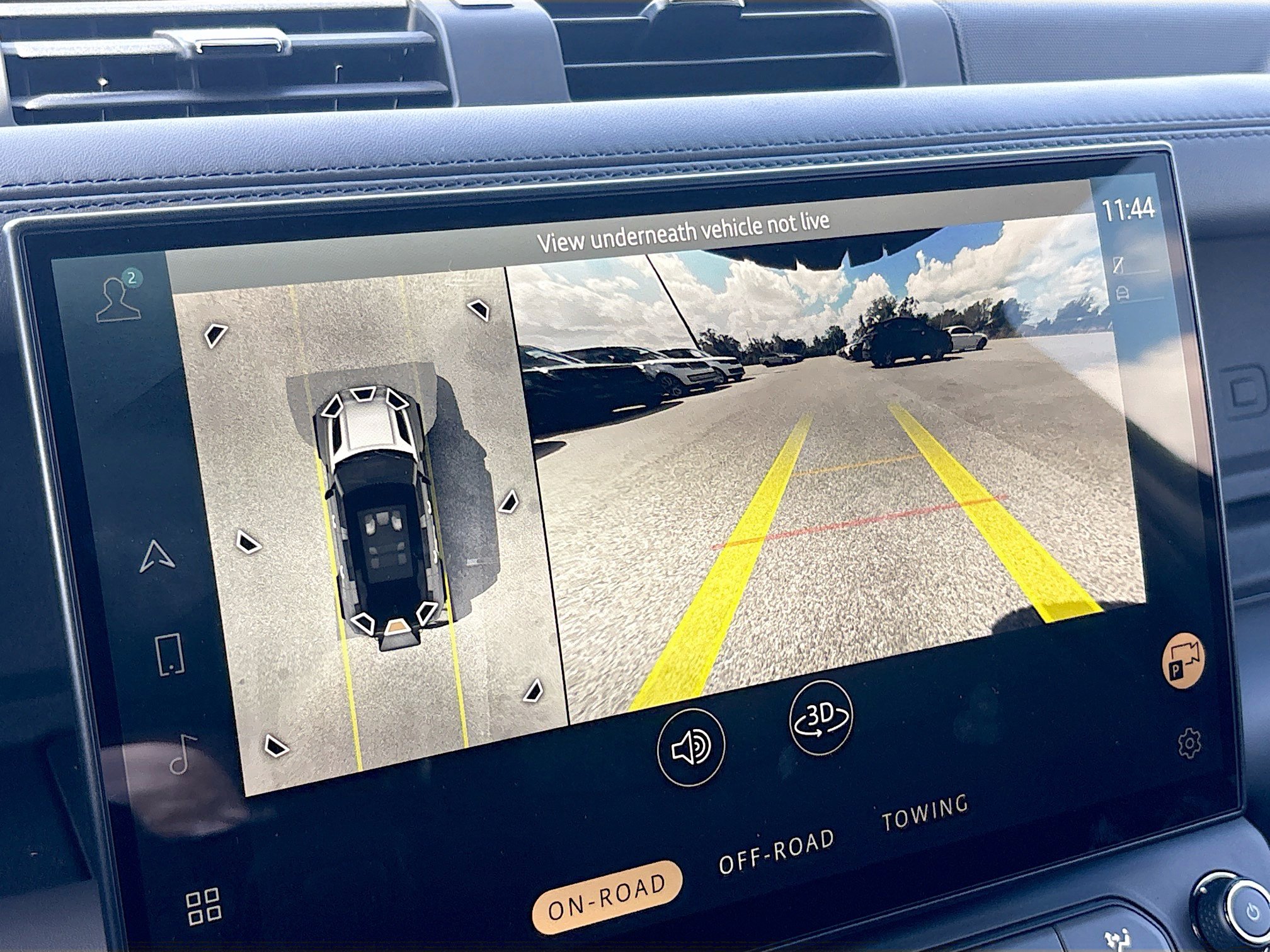 New 2026 Land Rover Defender 110 OCTA AWD/4WD image 32