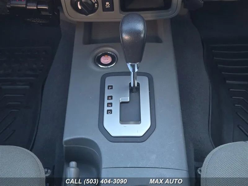 Used 2020 Nissan Frontier SV image 25