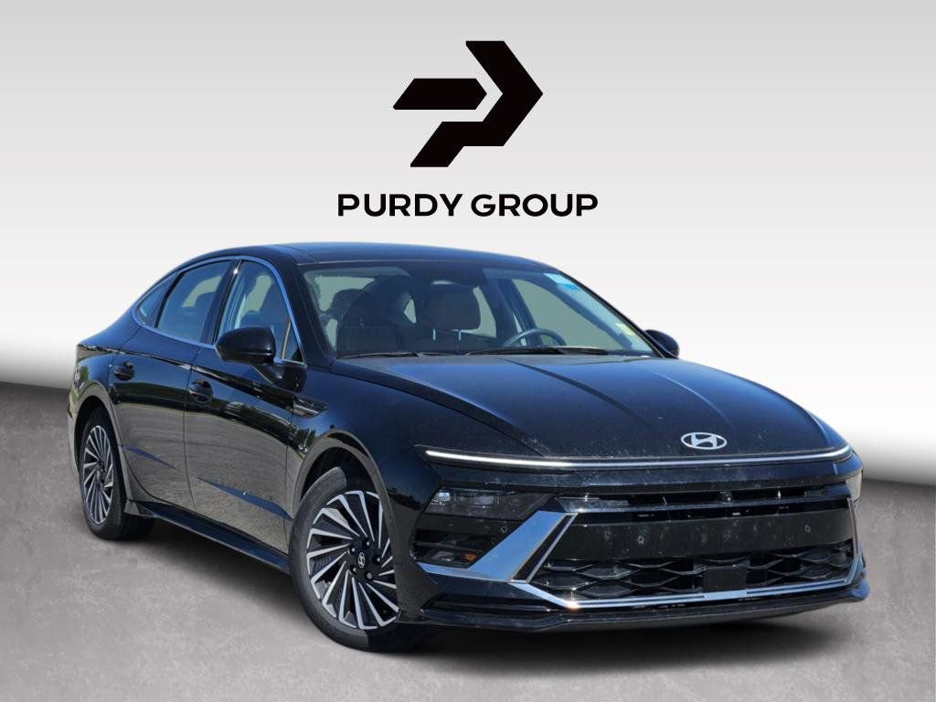 Used 2025 Hyundai Sonata Limited image 1