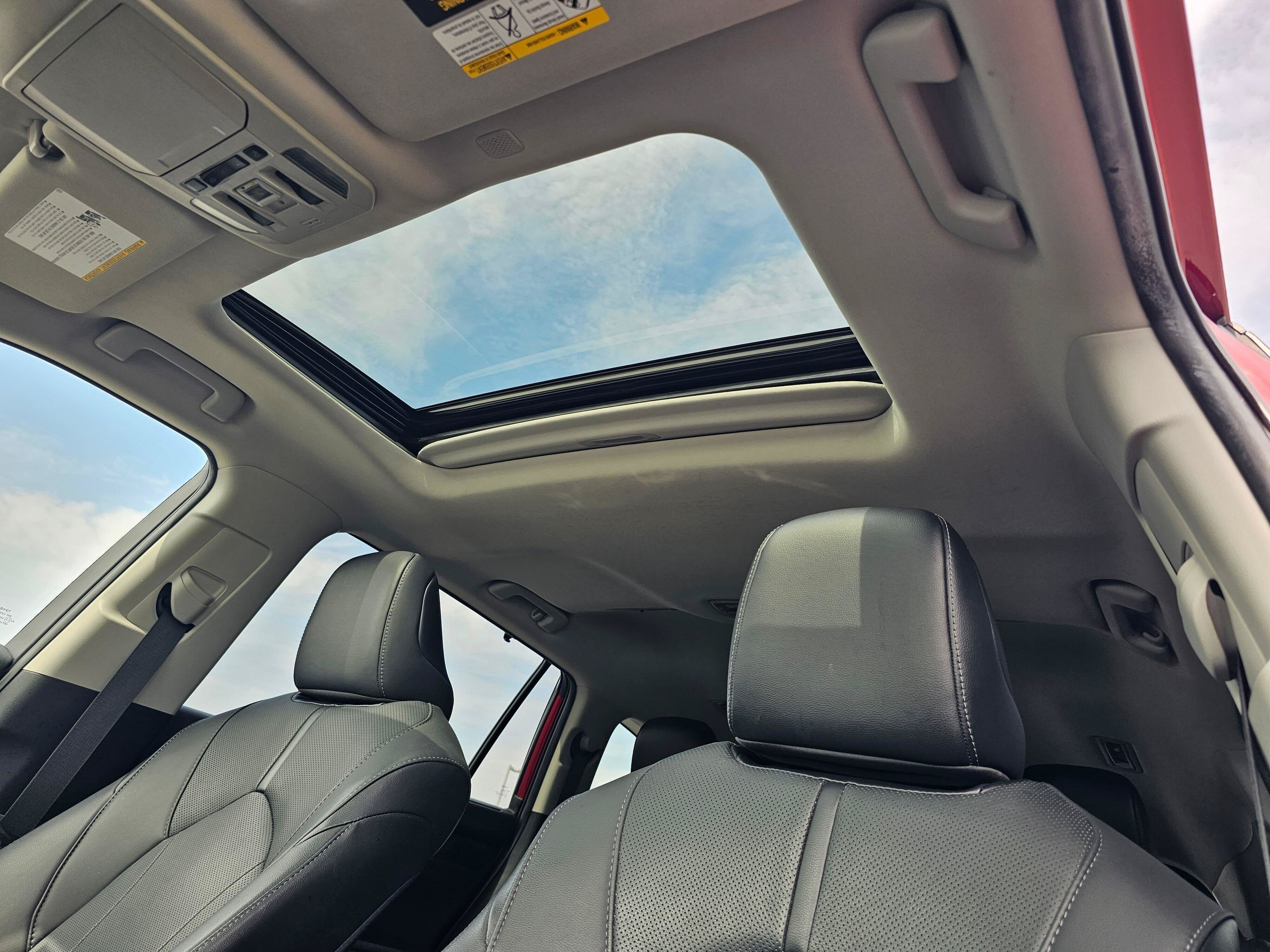 Used 2021 Toyota Highlander Limited AWD/4WD image 27