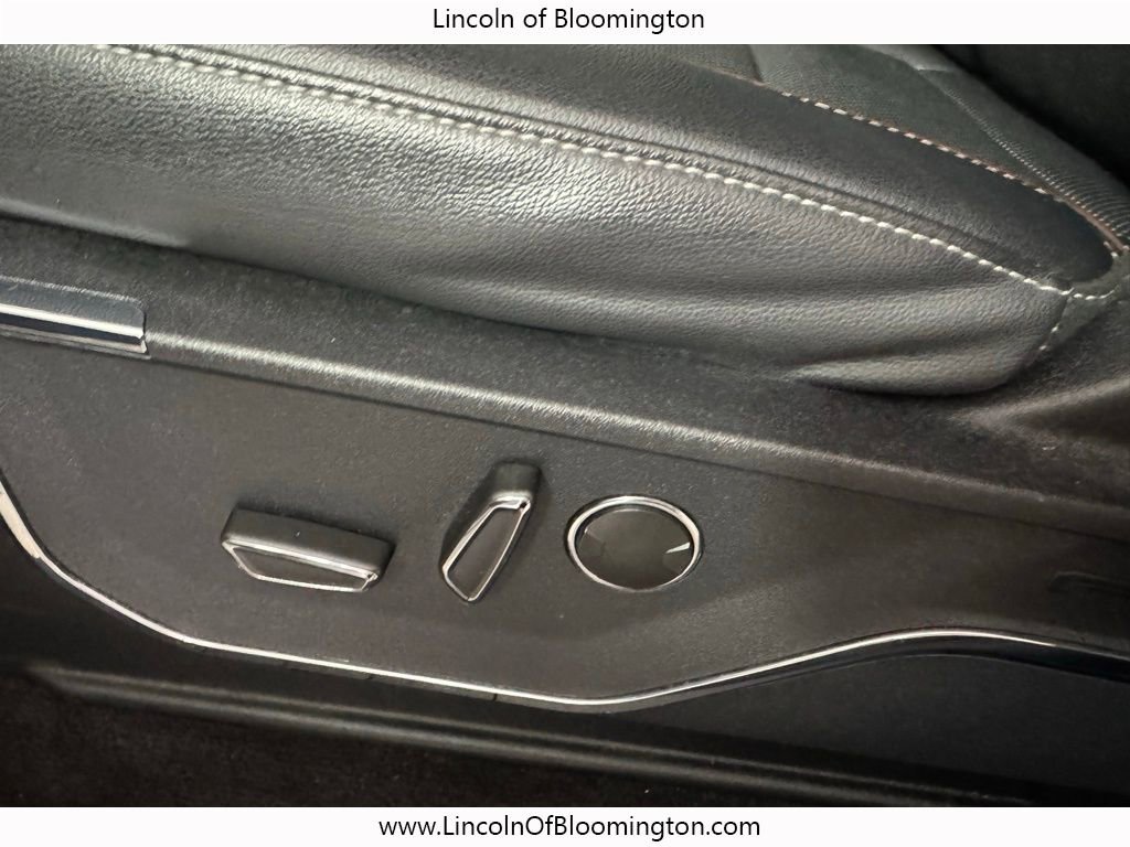 Used 2022 Ford F150 Lariat w/ Equipment Group 502A High image 42