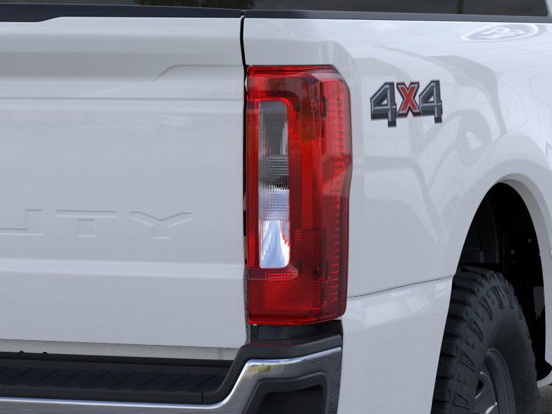 New 2025 Ford F250 XL w/ XL Off-Road Package image 21