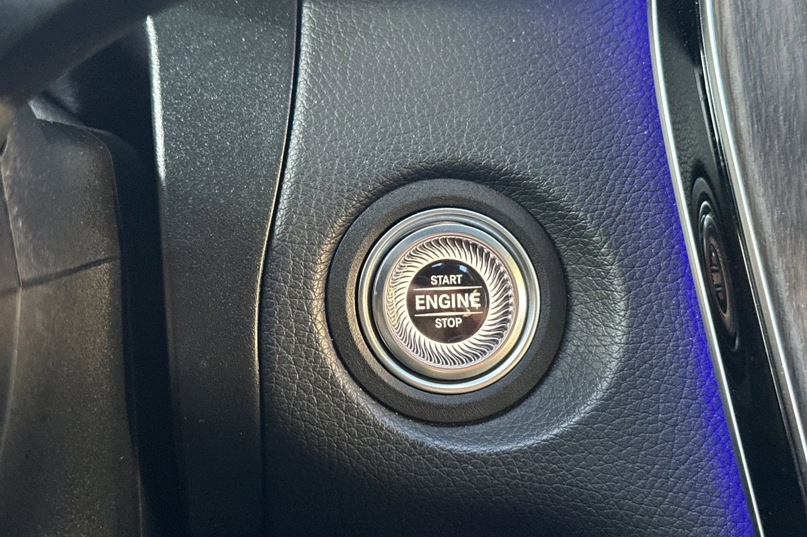 Certified 2022 Mercedes-Benz GLC 300 image 22