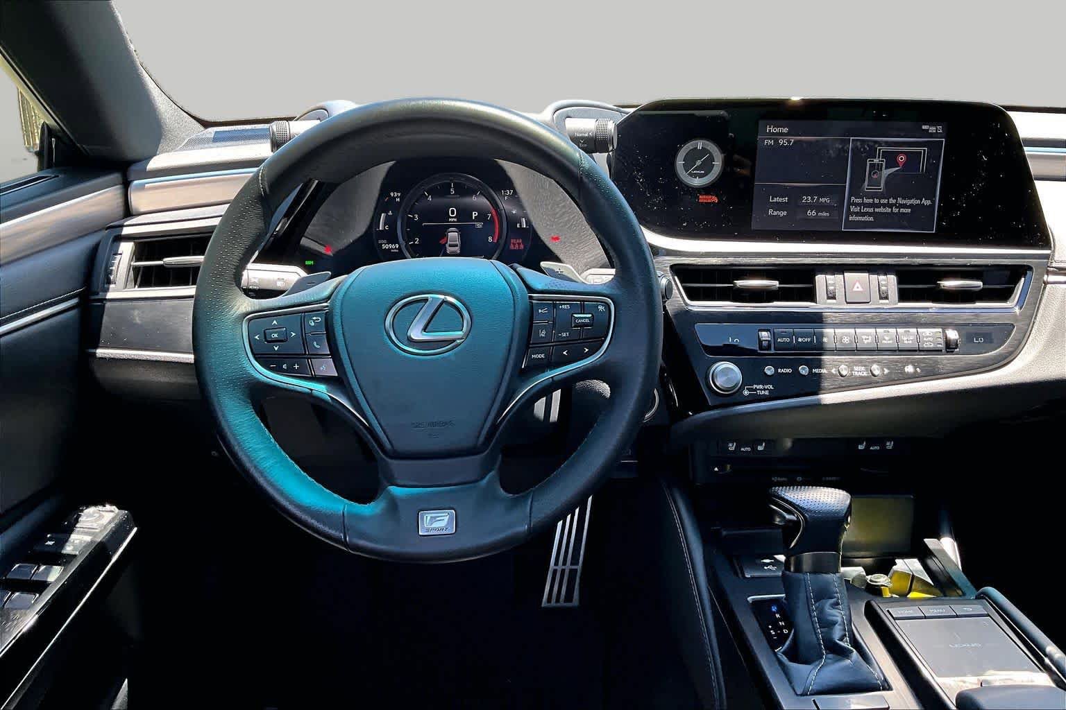 Used 2022 Lexus ES 350 F Sport w/ Accessory Package 2 FWD image 11
