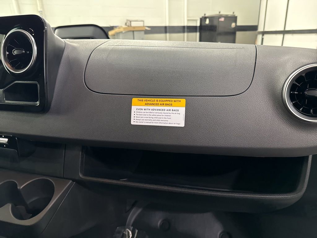 New 2025 Mercedes-Benz Sprinter 3500 image 10