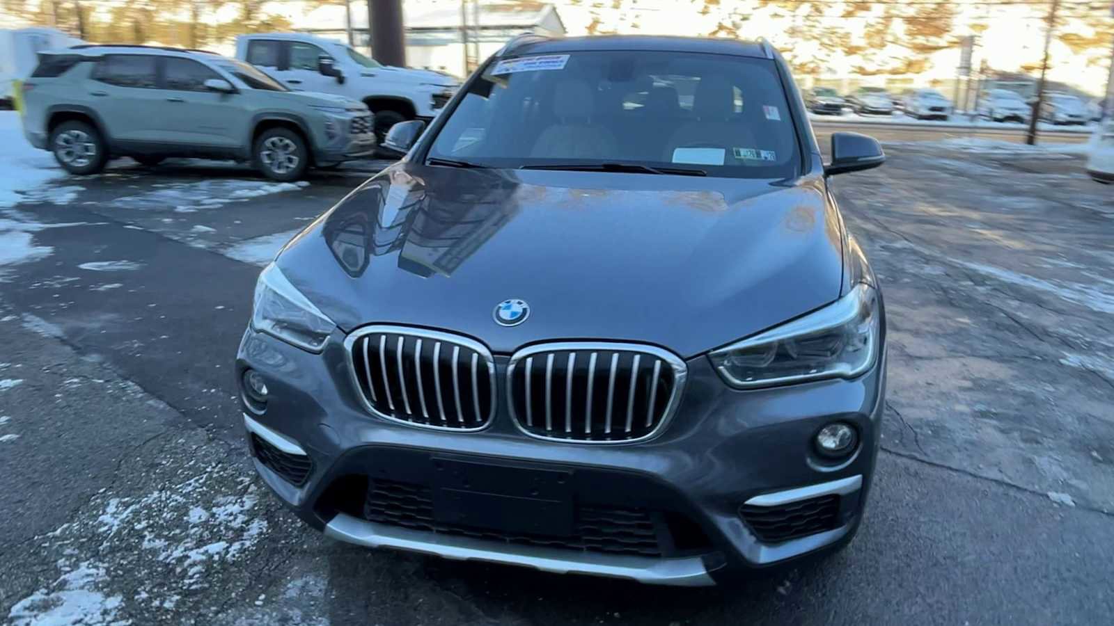 Used 2018 BMW X1 xDrive28i w/ Premium Package image 3