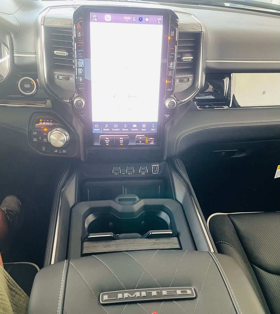 New 2025 RAM 1500 Limited image 38