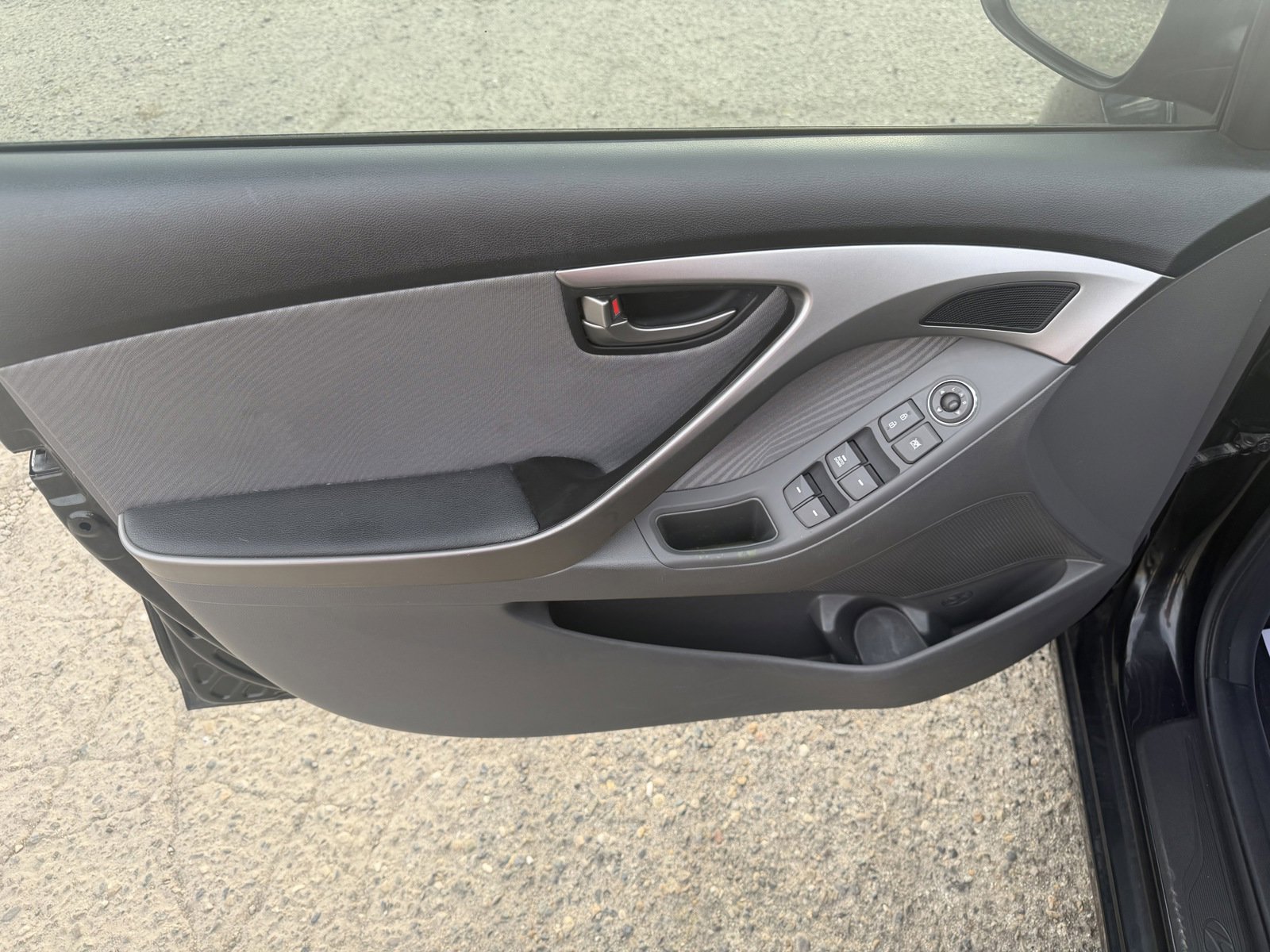 Used 2013 Hyundai Elantra GLS w/ Preferred Pkg FWD image 14