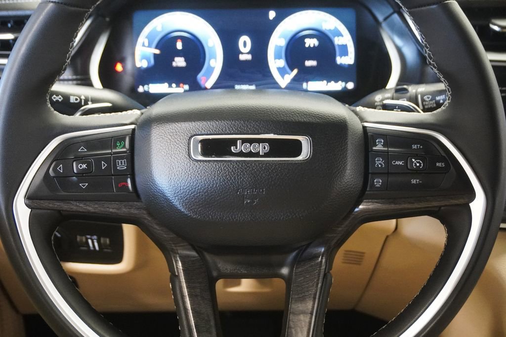 Certified 2025 Jeep Grand Cherokee L Limited image 18