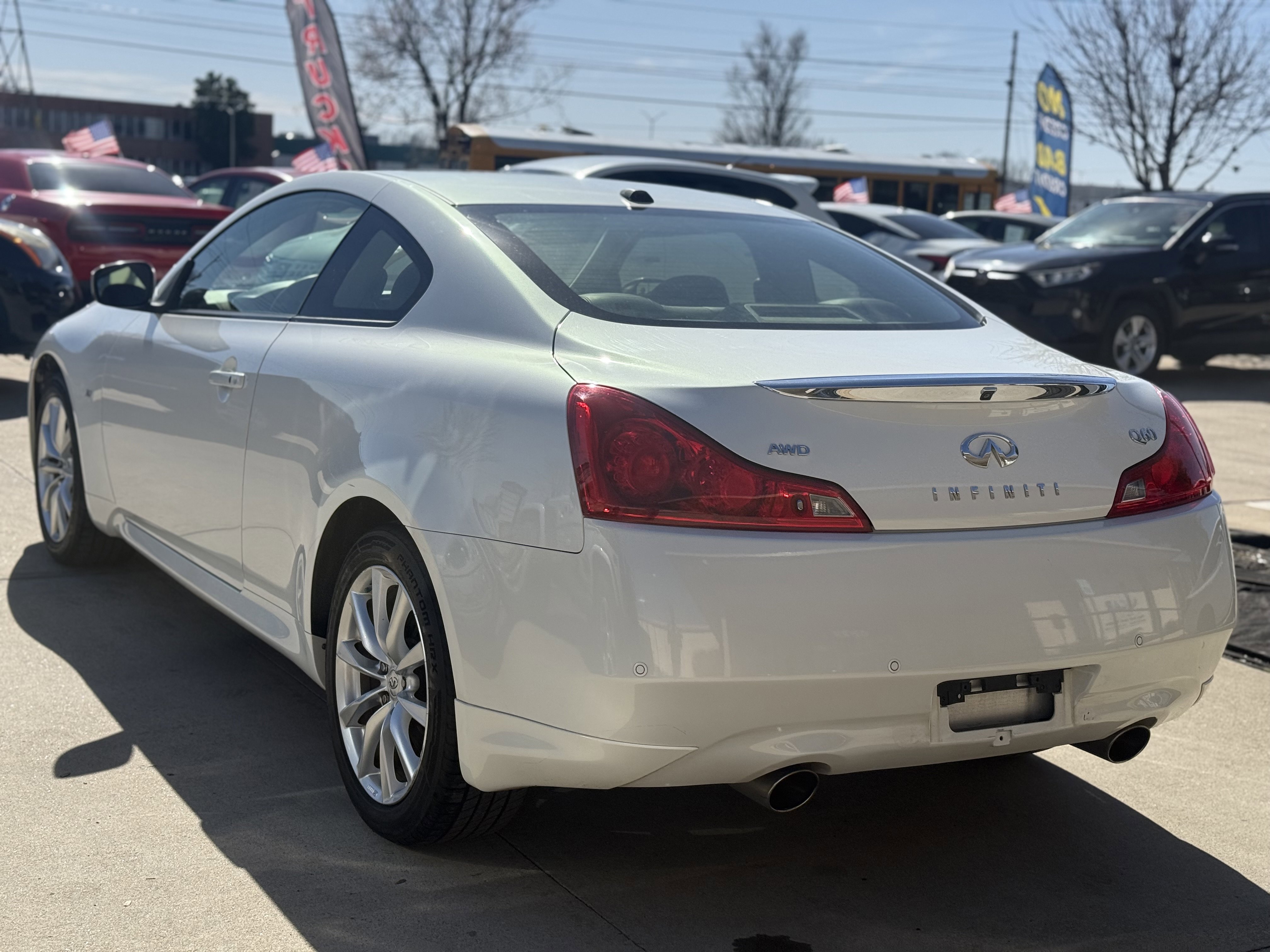 Used 2014 INFINITI Q60 AWD Coupe w/ Premium Package image 5