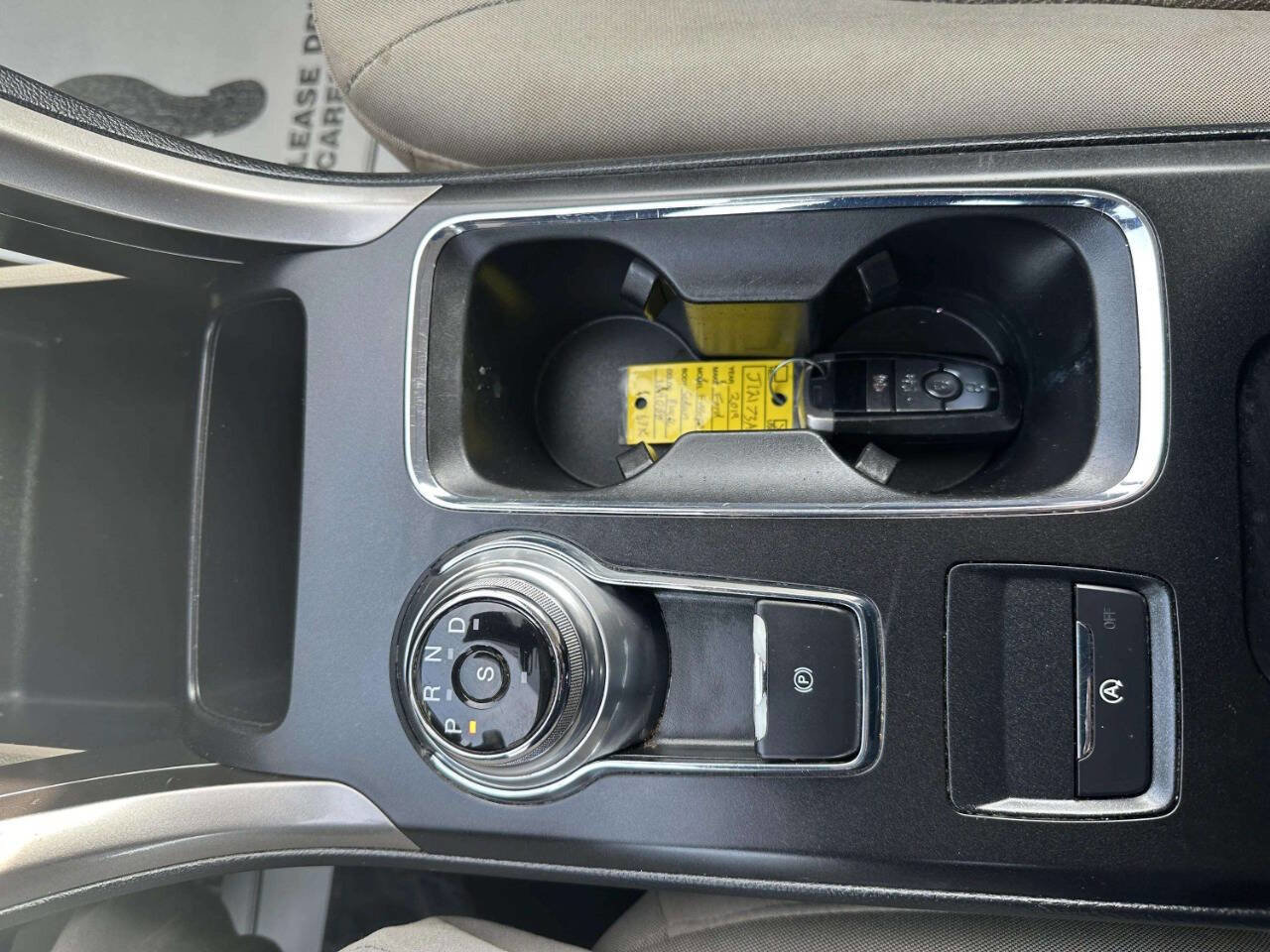 Used 2019 Ford Fusion SE image 21