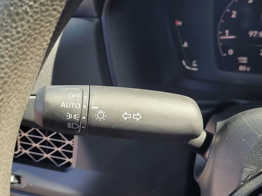 Used 2025 Honda Accord LX image 15