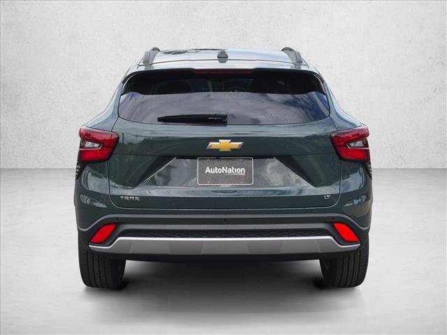 New 2026 Chevrolet Trax LT w/ Driver Confidence Package FWD image 8