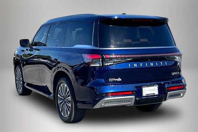 Used 2025 INFINITI QX80 Sensory AWD/4WD image 4