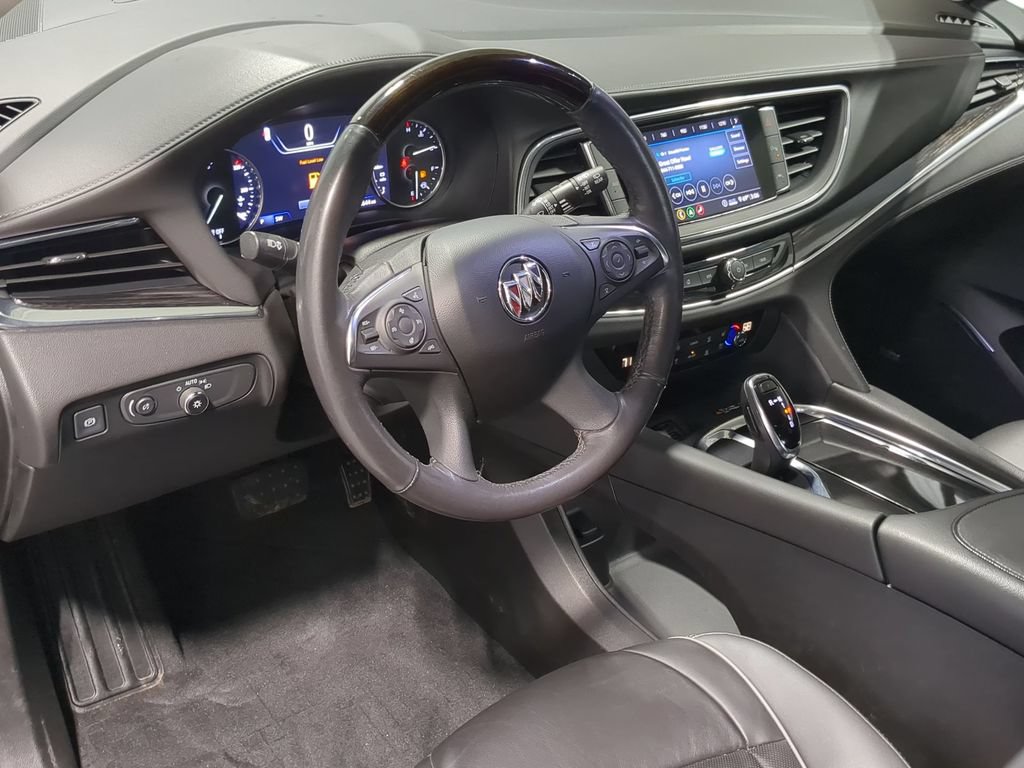 Used 2021 Buick Enclave Avenir w/ Avenir Technology Package AWD/4WD image 12